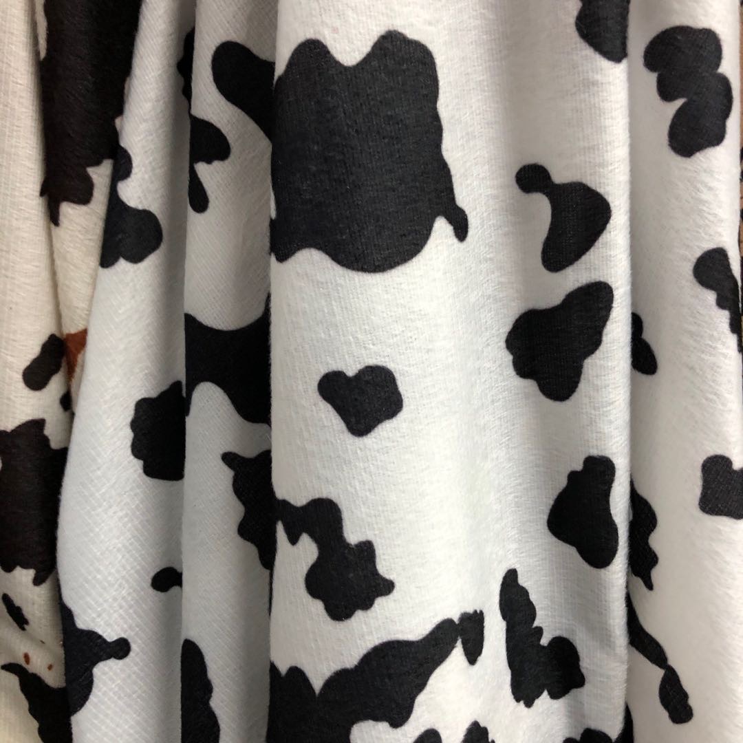 Short plush fabric, dog house fabric, animal print, cow print, factory direct sales, new products of the season details Picture