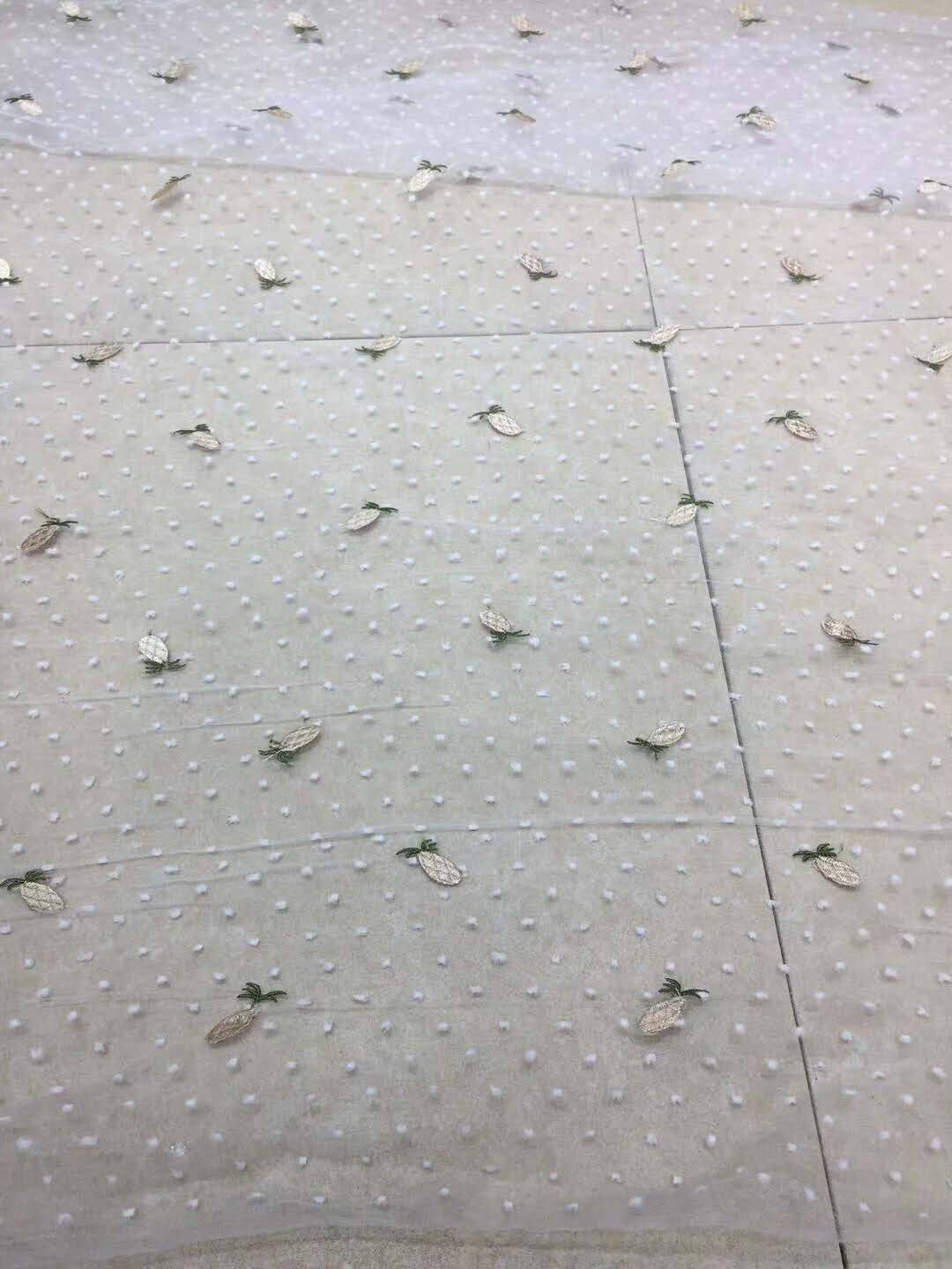 Encaje de cantón encaje de tela de poliéster encaje bordado soluble en agua cortinas de ropa encaje suave para el hogar al por mayor details Picture