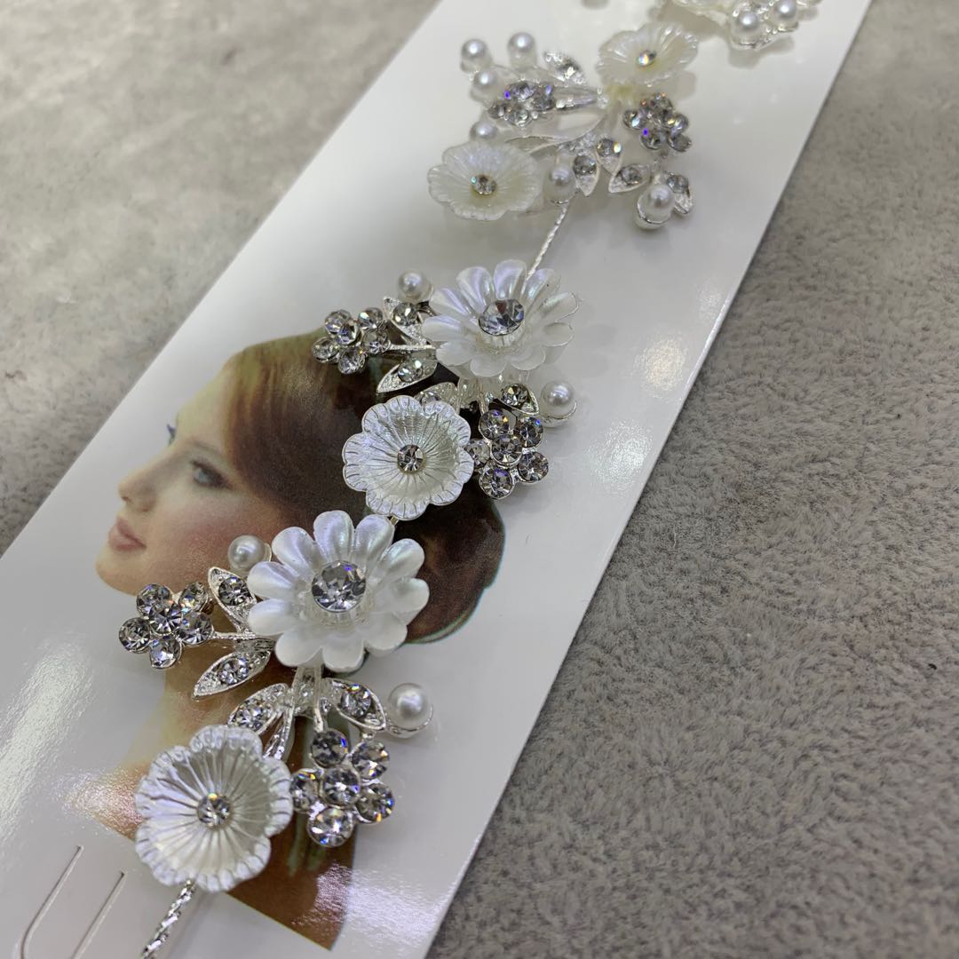 Crystal flower bride, handcrafted zirconium stone with wedding dress, dress accessories and headwear Specification image