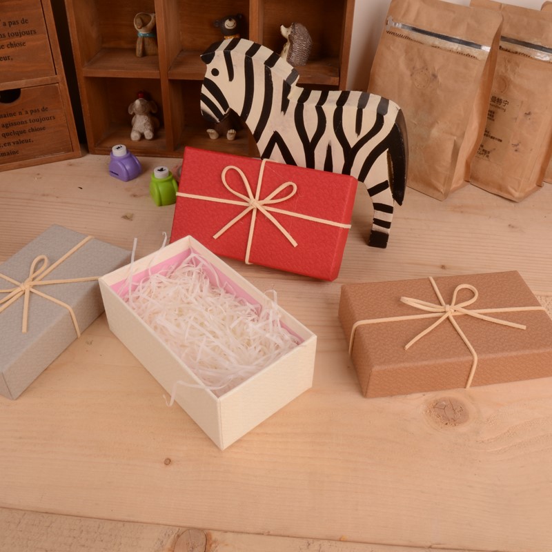 皮绳长方形礼品盒糖果礼品盒手机包装盒产品图