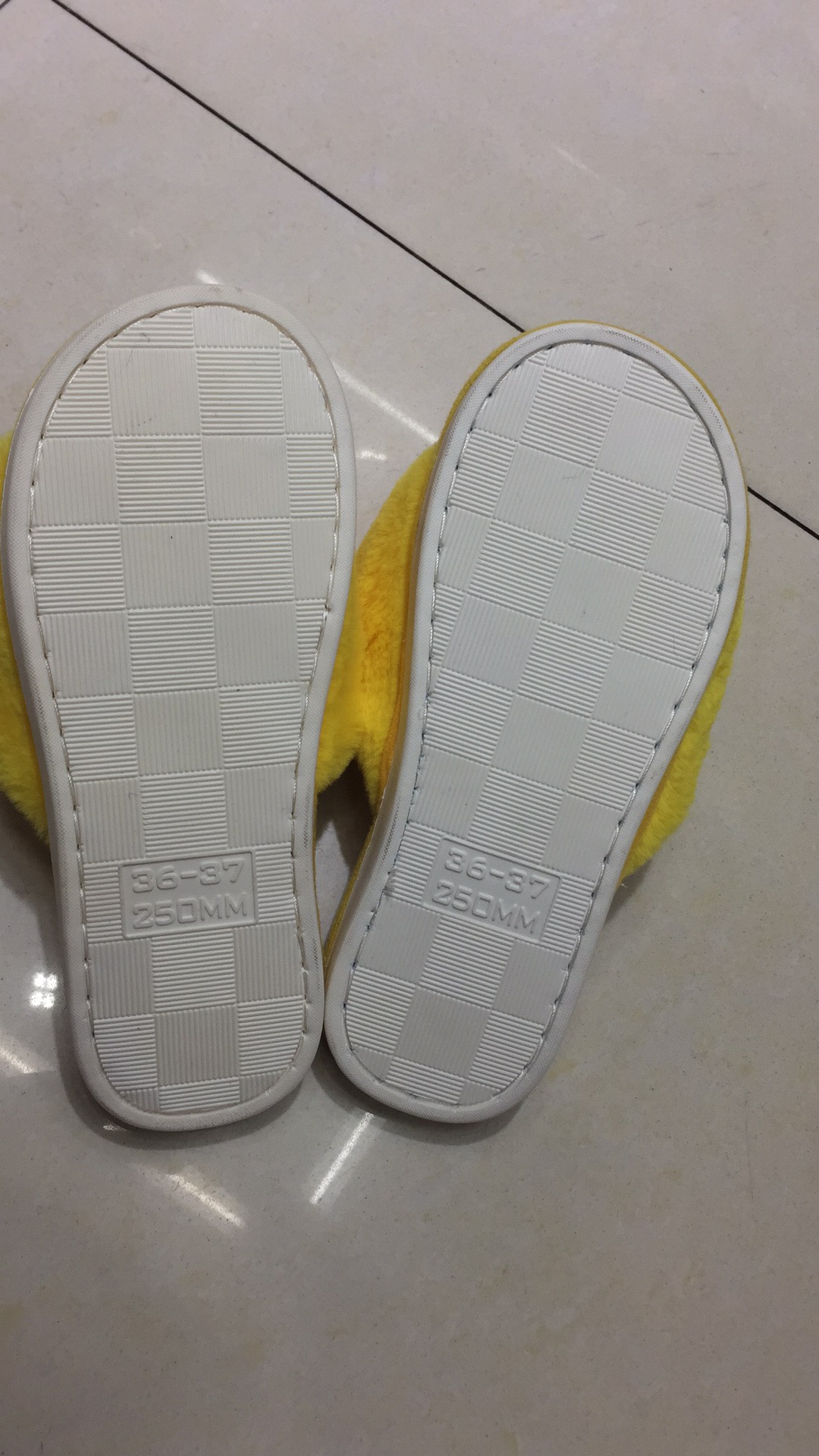 Yellow Slippers Comfortable Soft Kids Shoes New Baby Shoes 2020 Explosion details Picture