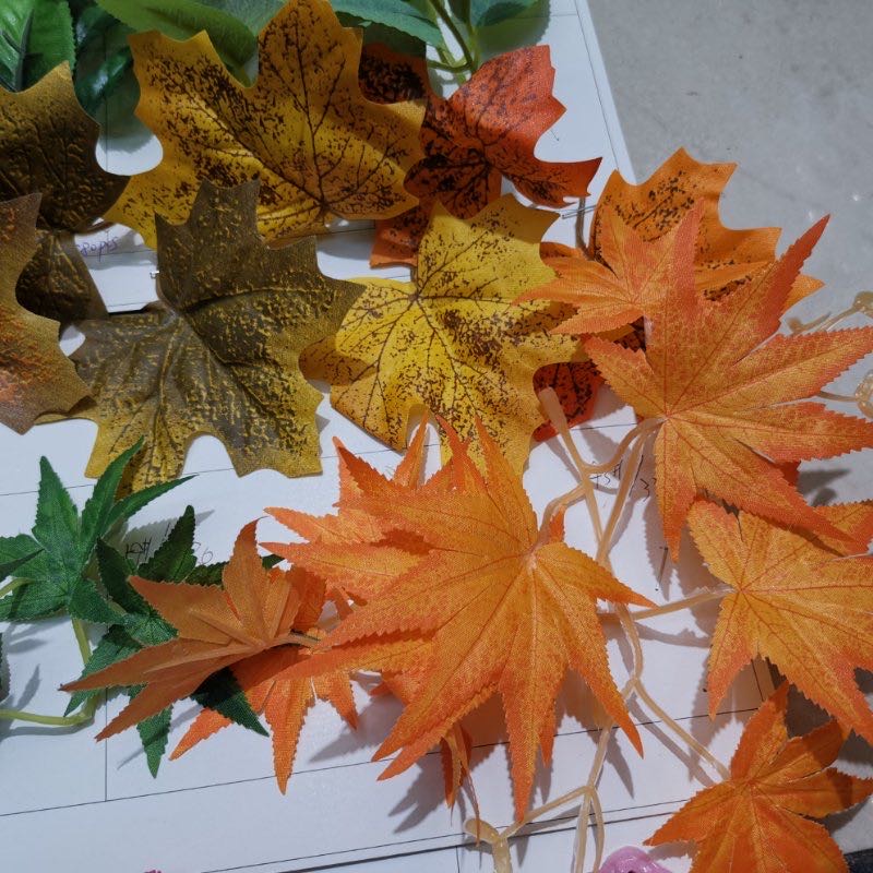 仿真枫叶多款颜色鲜艳 可混款混色 厂家批发产品图