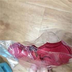 TH-4: Factory direct sale of non-woven fabric rose petals, used for wedding decoration Specification image