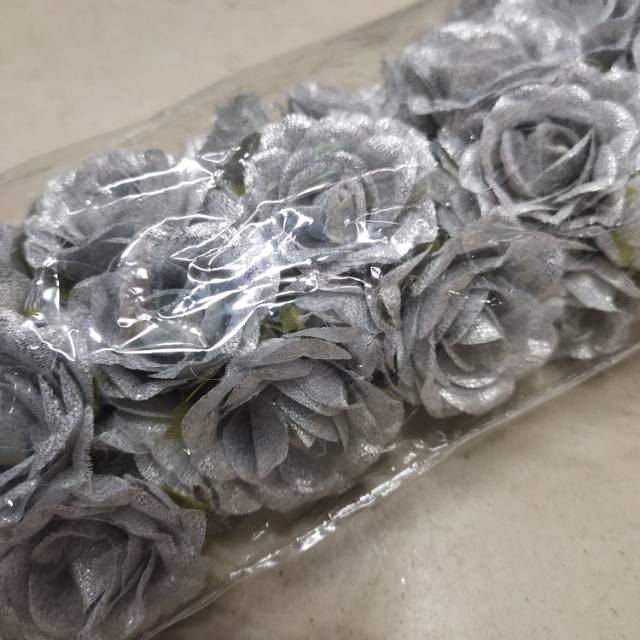Artificial flower garlands, hand-held bouquets, handmade flowers, artificial roses Specification image