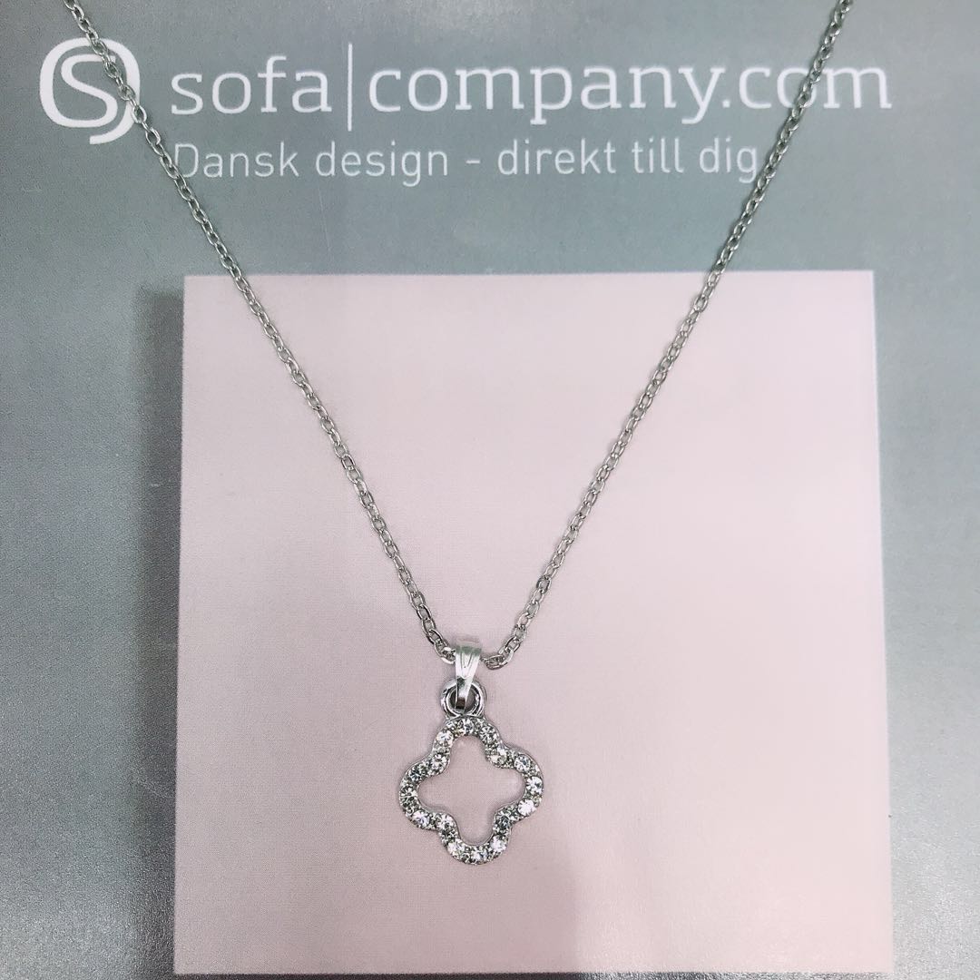 时尚四叶草项链小清新网红项链女韩版简约短款锁骨链