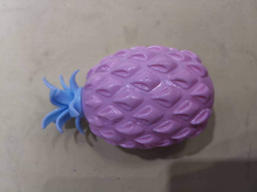 Pineapple modeling vent ball fun pressure squeeze knead abuse relax mood