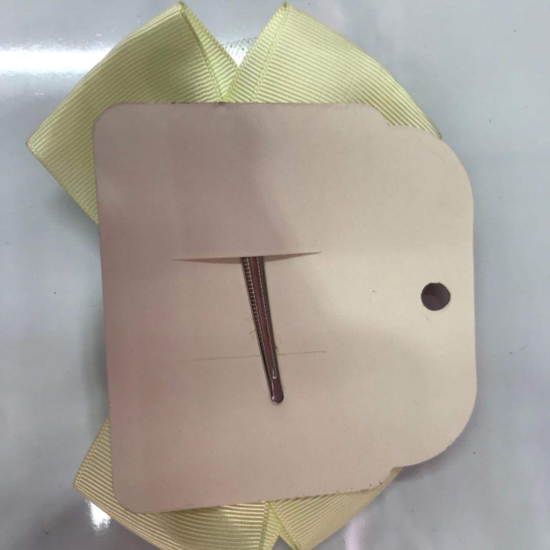 Wholesale of ribbon bow mesh sequin duckbill clip headwear from the manufacturer Specification image