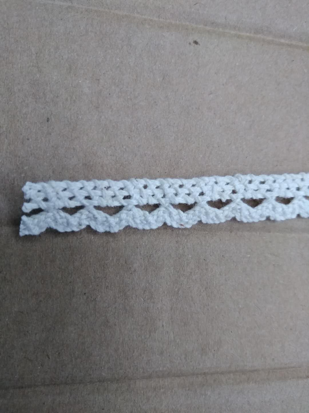 New wholesale lace is available in stock. The fashionable cotton thread lace has a wide range of uses details Picture