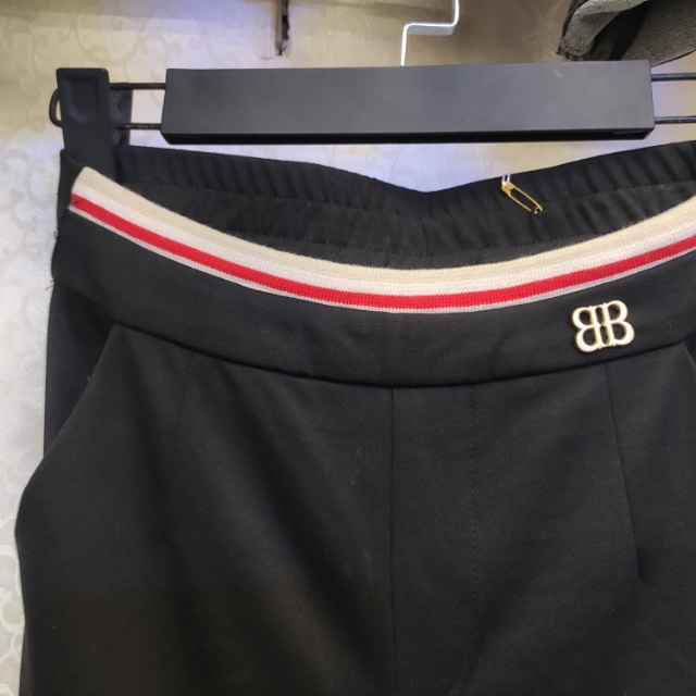 黑色棉布宽松男士休闲裤产品图