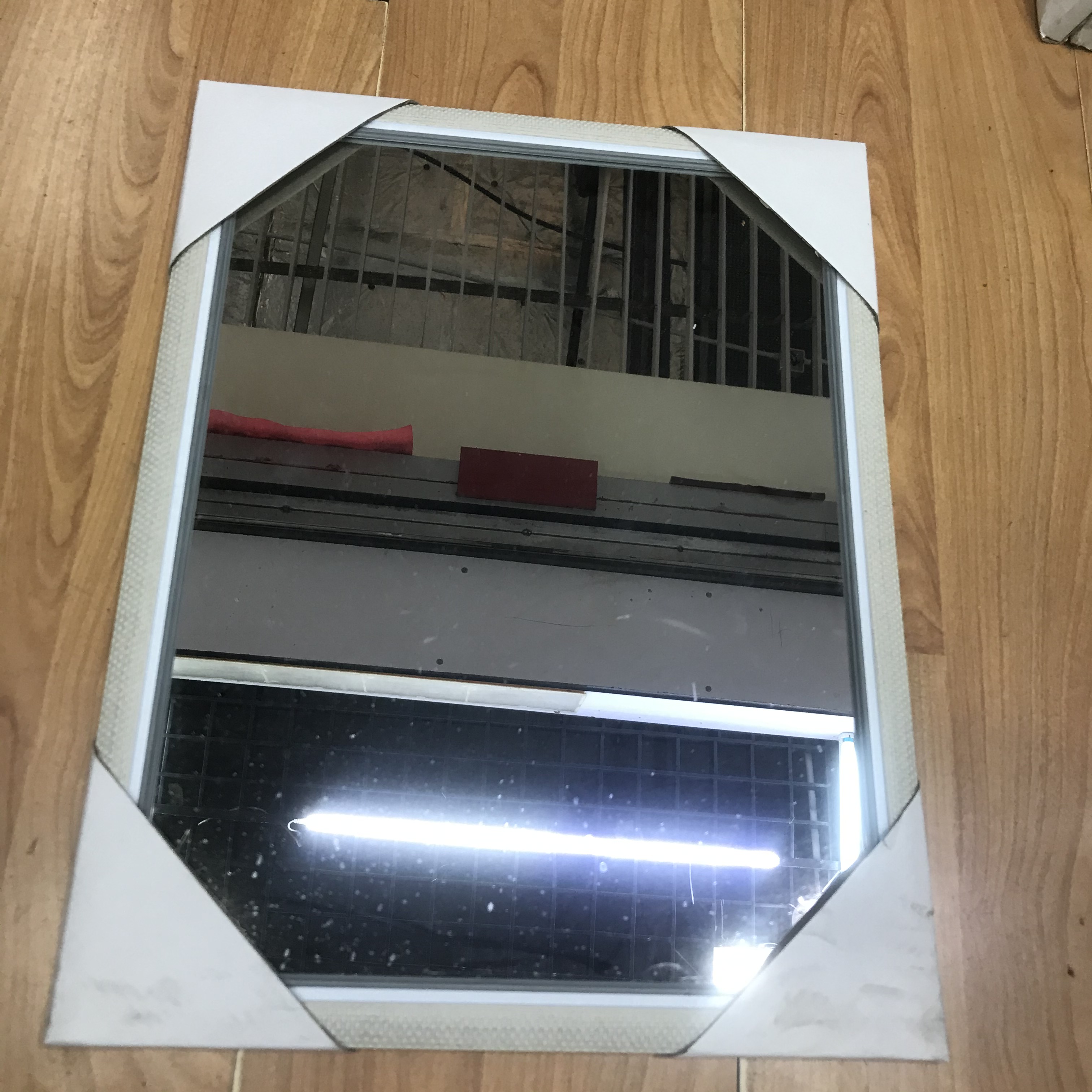 卫生间镜子贴墙带框浴室镜铝合金简约现代壁挂式厕所洗手间化妆镜