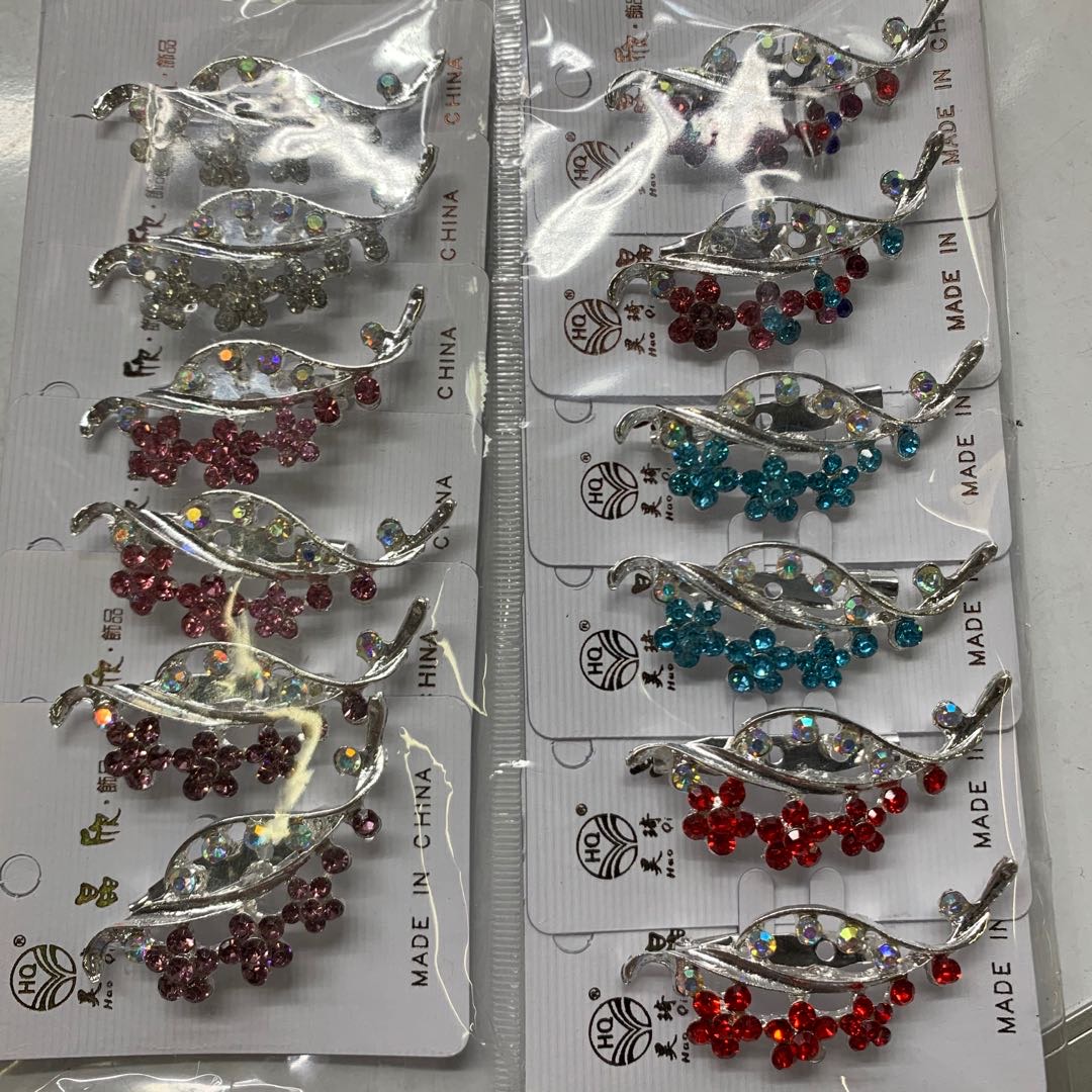 from the details: interpreting the design aesthetics of Korean multi-core brooches