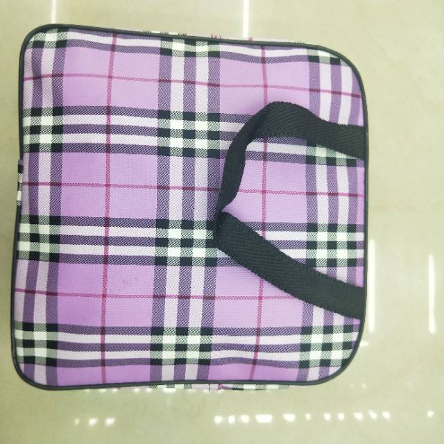 厂家直销时尚大众休闲简约卡其色女士手袋手提包！