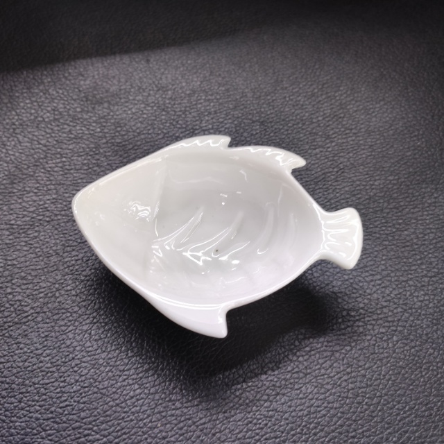 Pure white ceramic condiment plate, pastry plate, vinegar plate, 1 piece, 480 pieces, minimum order of 10 pieces Specification image