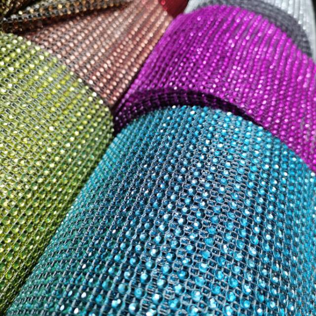 Flash Paste Small Decorative Pieces Drill Drill Make Drill Clothing Decorative Stickers Simple Patches Hand Stitched All Over The Clothes details Picture