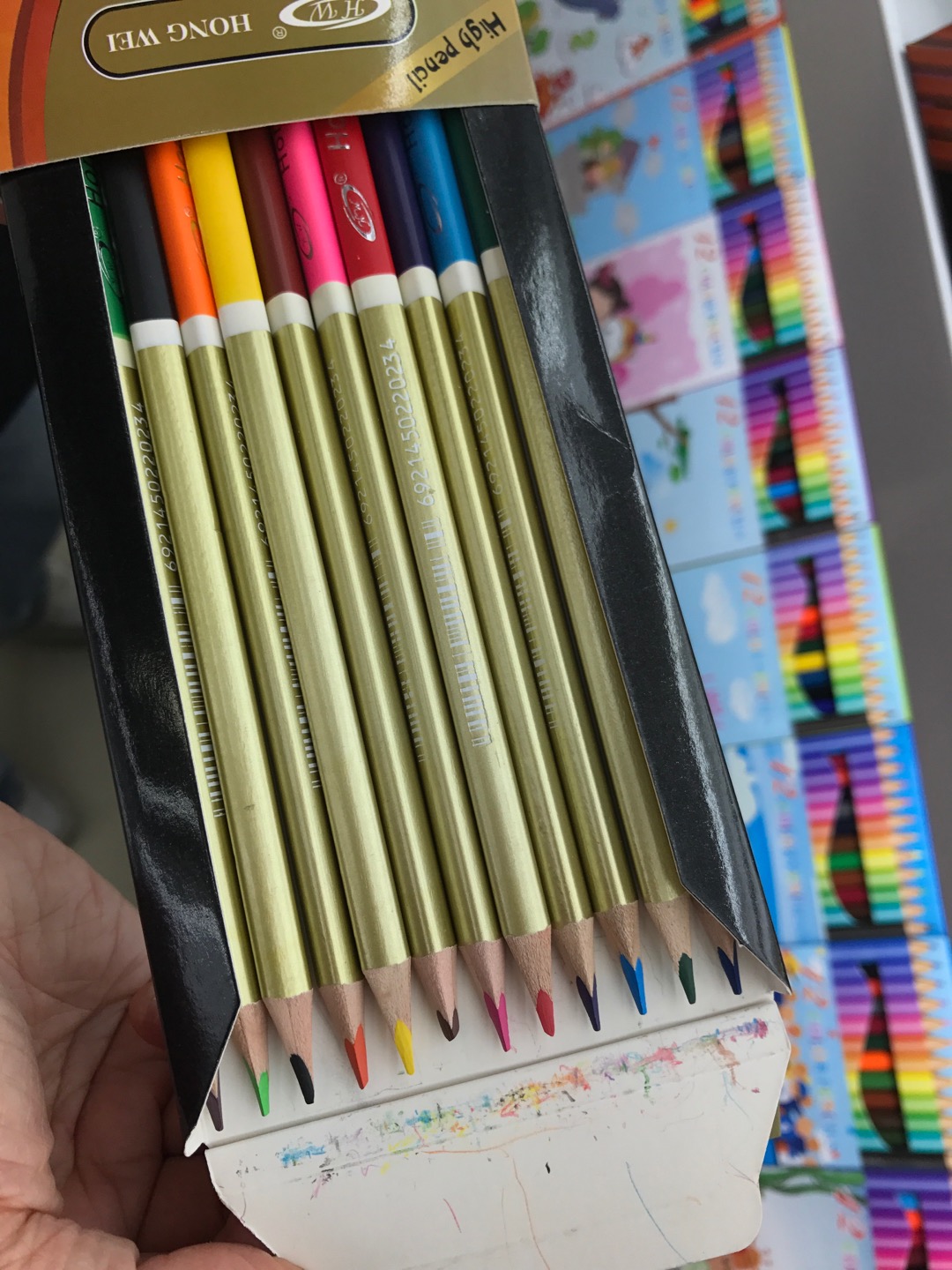Lápices de color clásicos sin veneno de pintura sin plomo venta directa de fábrica lápices de barril para estudiantes premios para niños papelería de aprendizaje suministros de pintura Specification image