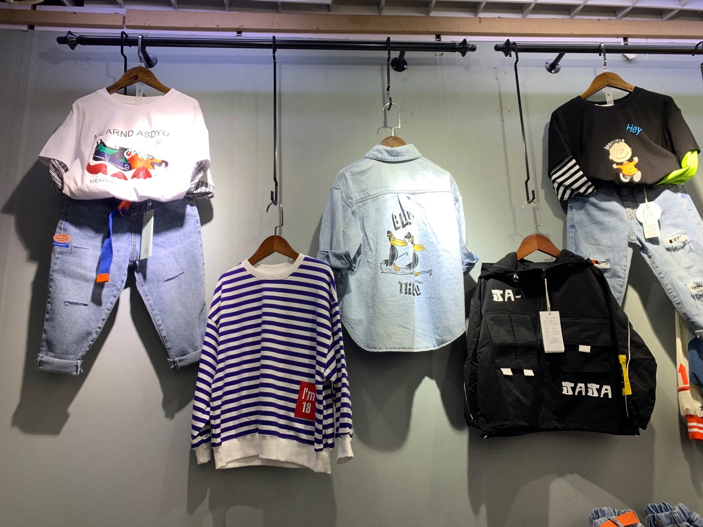 Dudu Xiu Children's Clothing Store describe pic - 2