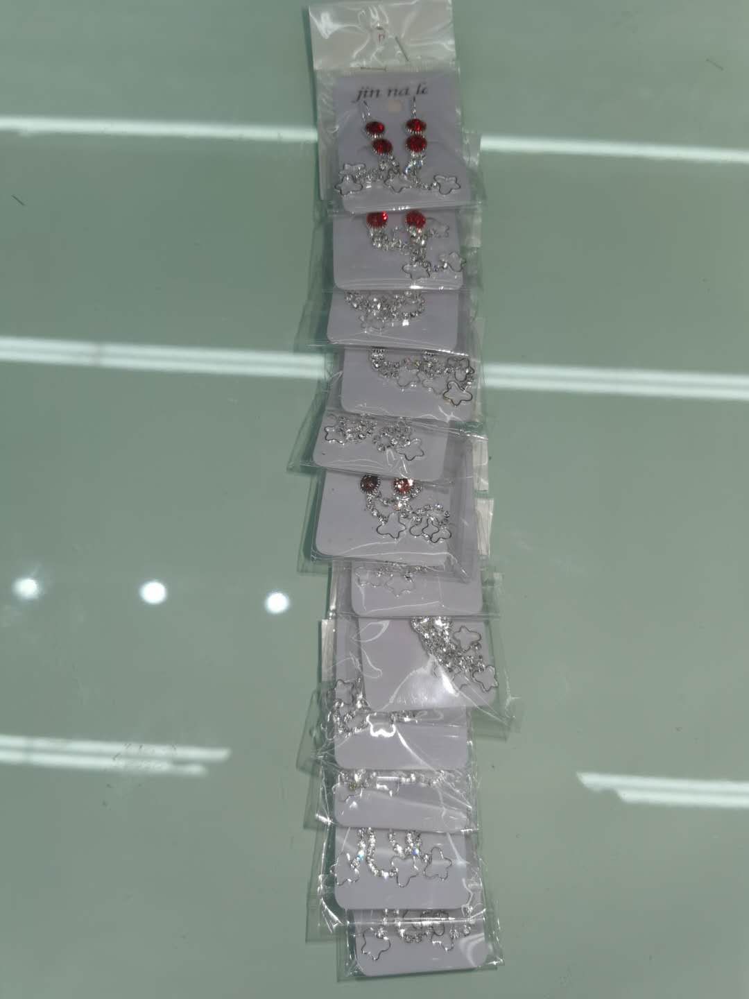 长款水钻耳环女气质百搭个性耳坠细节图