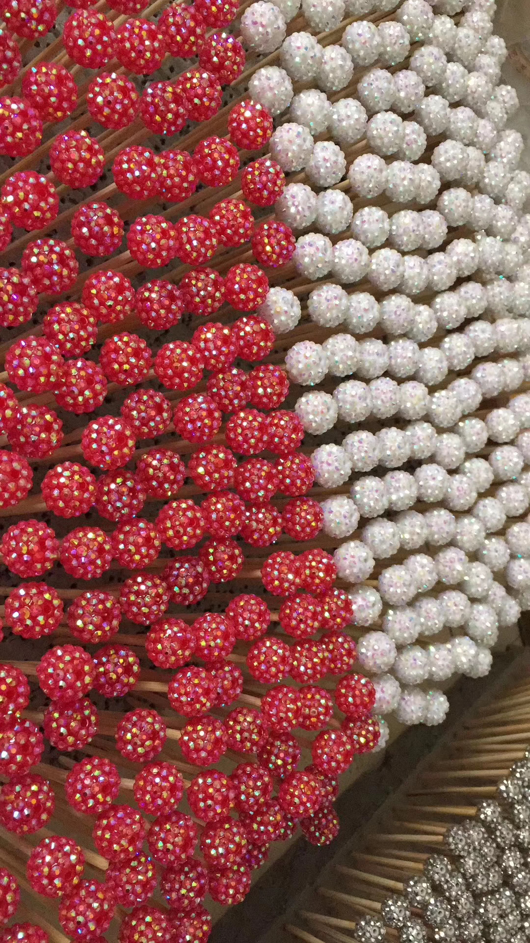 Acrylic jewelry accessories resin balls details Picture