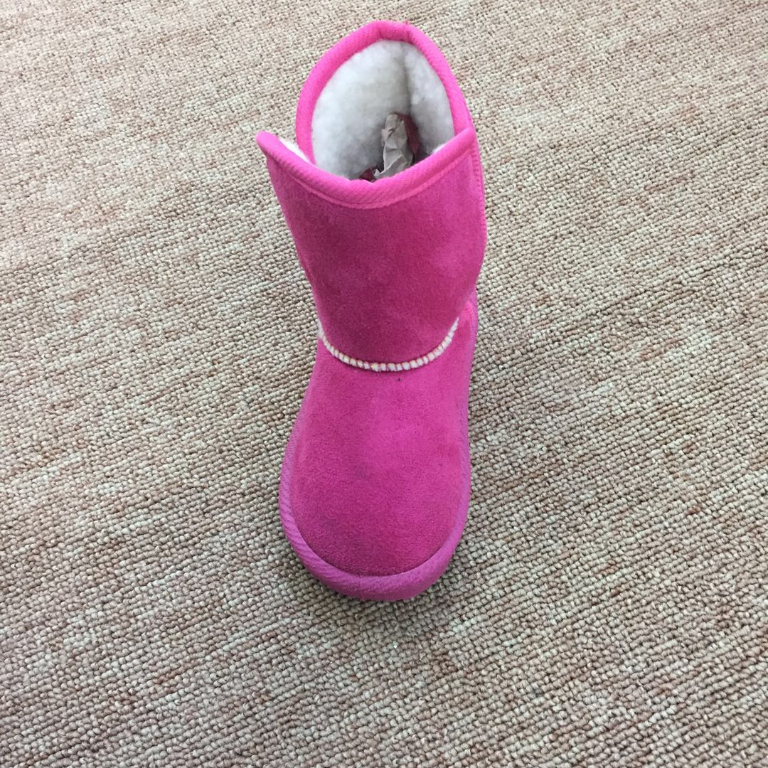 童鞋儿童雪地鞋冬新款女童中筒棉靴中大童加厚绒毛靴子