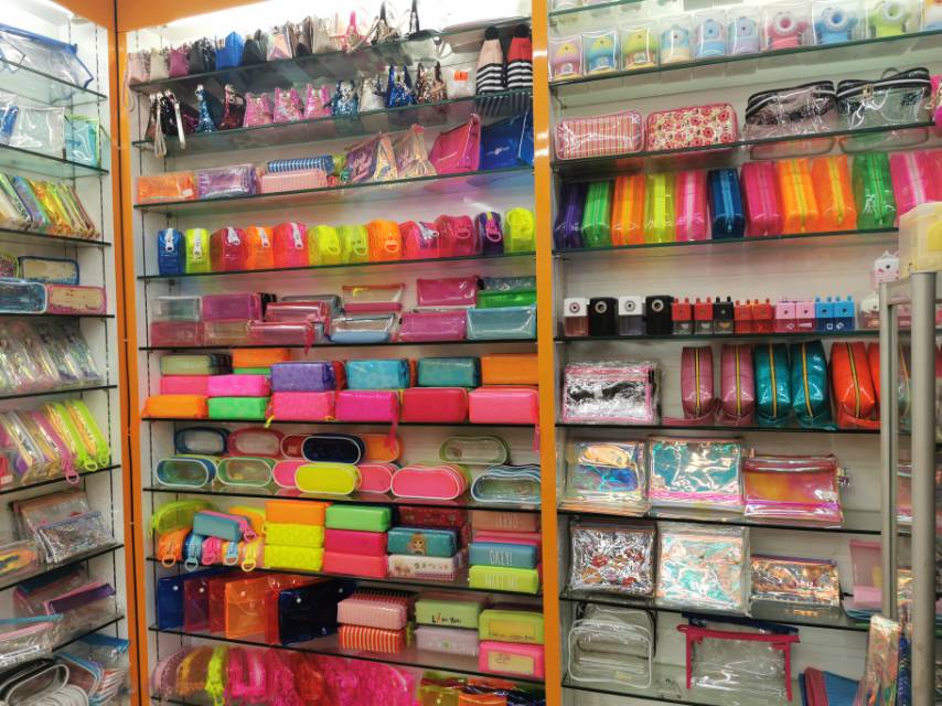 Chuangchuang Stationery Factory describe pic - 1