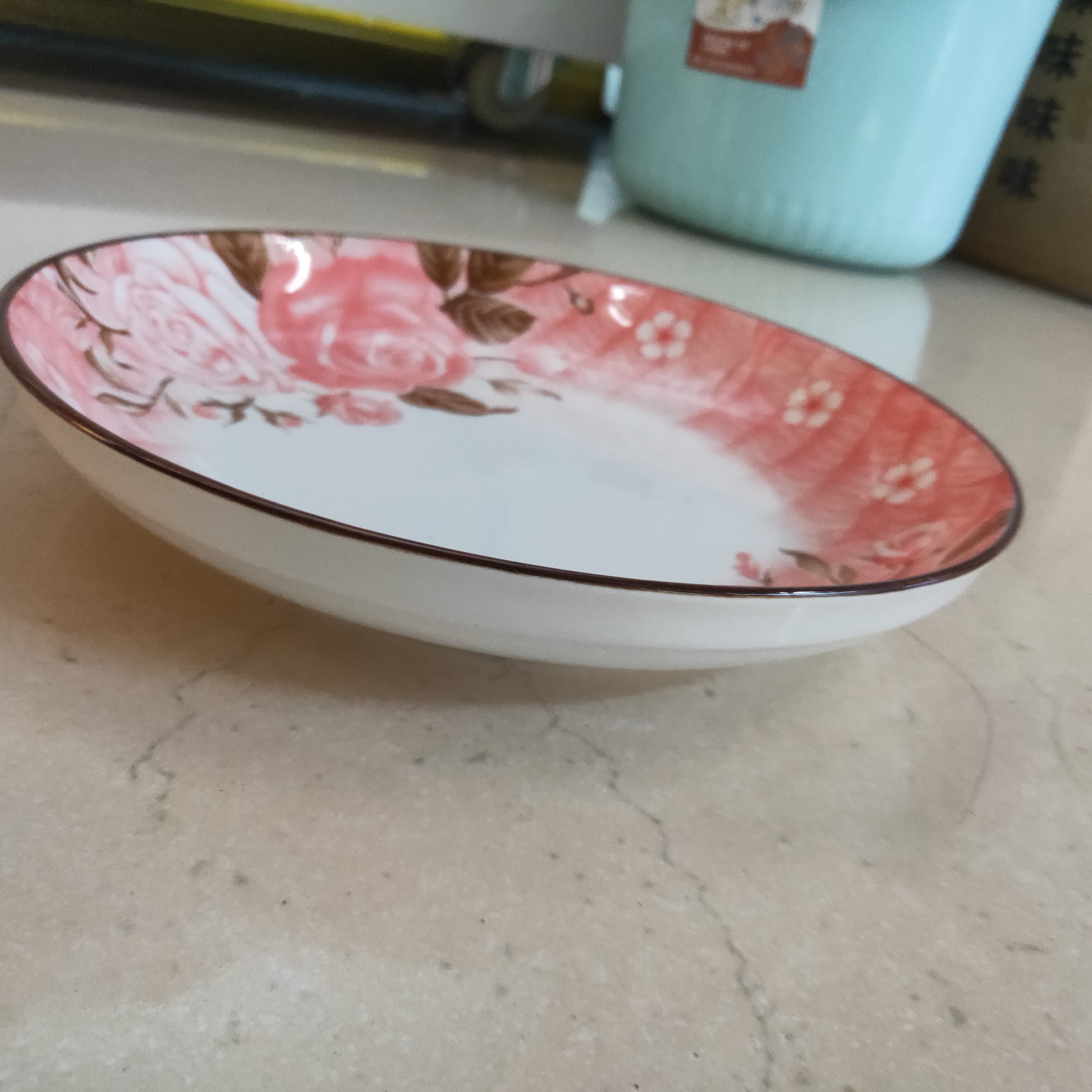 Classic Chinese-style ceramic plates, dinner plates, vegetable plates, and household Chinese-style plates are sold directly by the manufacturer