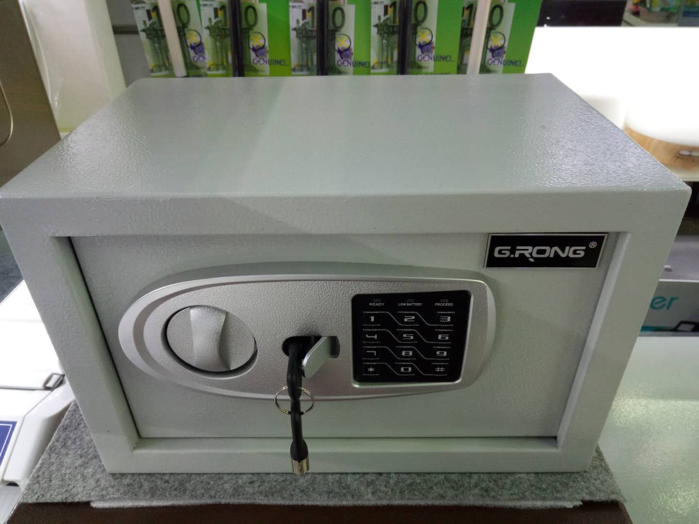 全钢小型迷你版保险箱