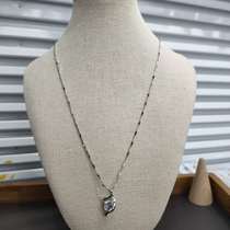 Fashionable and luxurious zircon pendant necklace