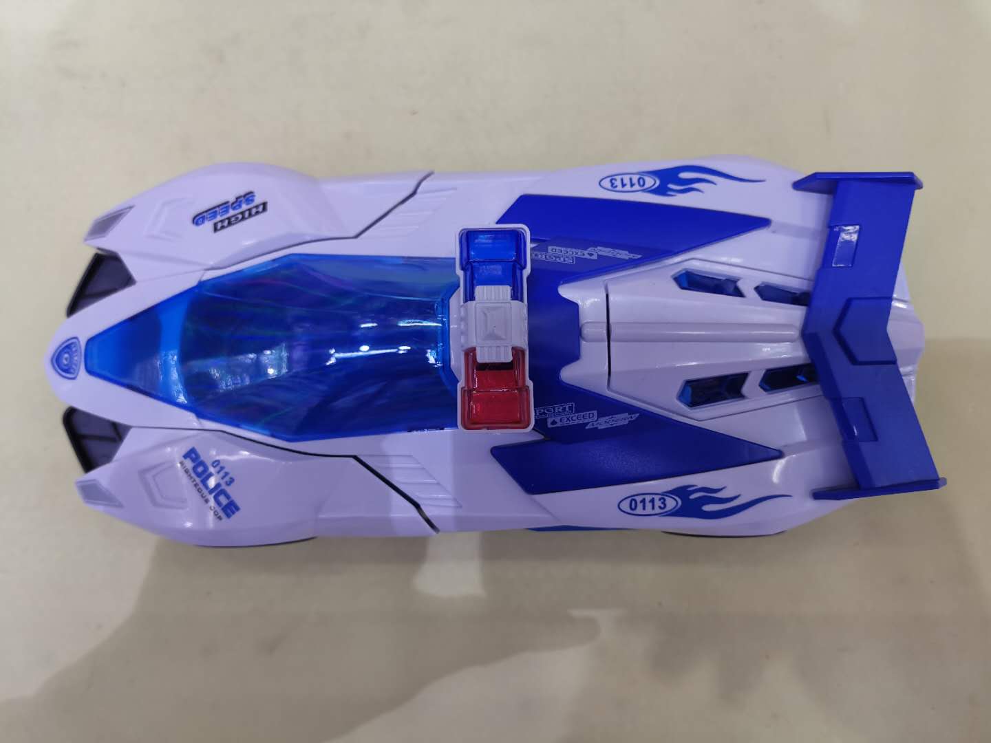 电动玩具车 警员的警车 电动出警车玩具