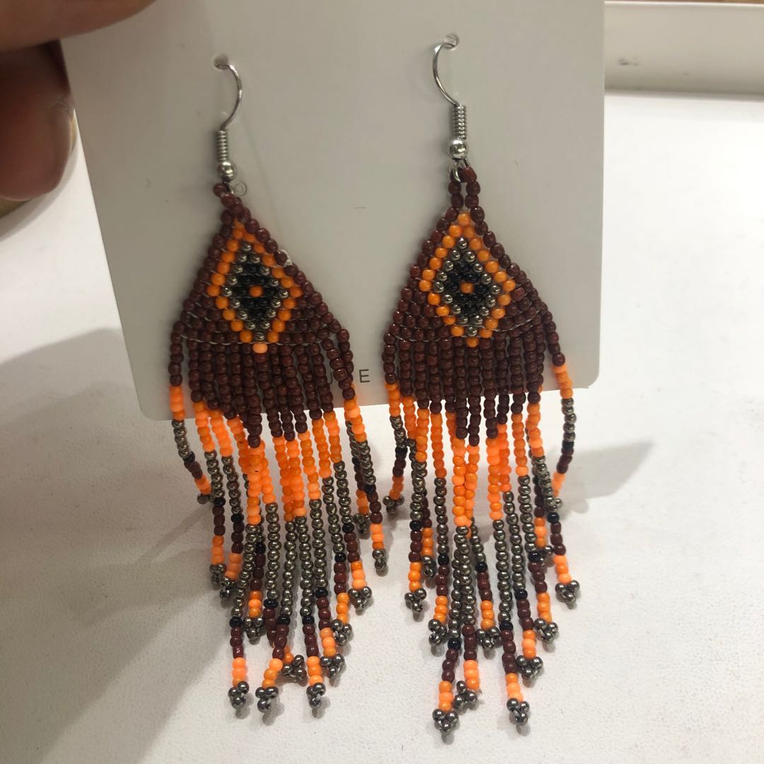 Japanese-style fresh and delicate geometric diamond-shaped long tassel earrings, fashionable rice bead earrings, sweet and cute accessories details Picture