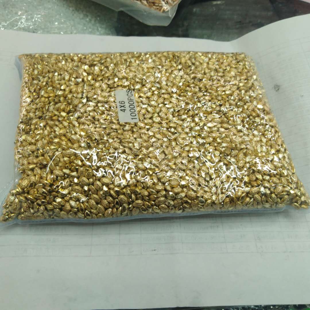 Flat round aluminum gold-plated hollowed-out pendant jewelry accessories, flat round hollowed-out aluminum headwear accessories, beaded accessories