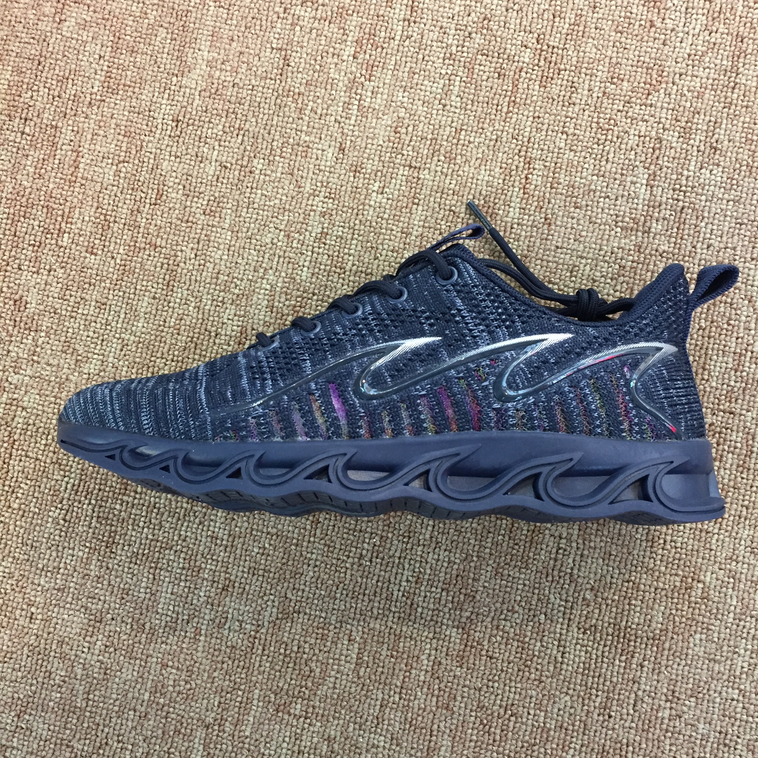 Casual Shoes With Breathable Mesh Shoes Canvas Shoes 2020 Spring New Travel Shoes Outdoor Running details Picture