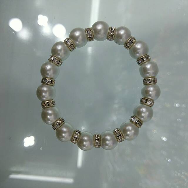 Pearl imitation pearl bracelet for women, simple and individual Korean version, best friend gift, niche design jewelry