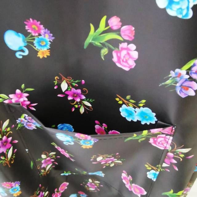 Dress Inside Out details Picture