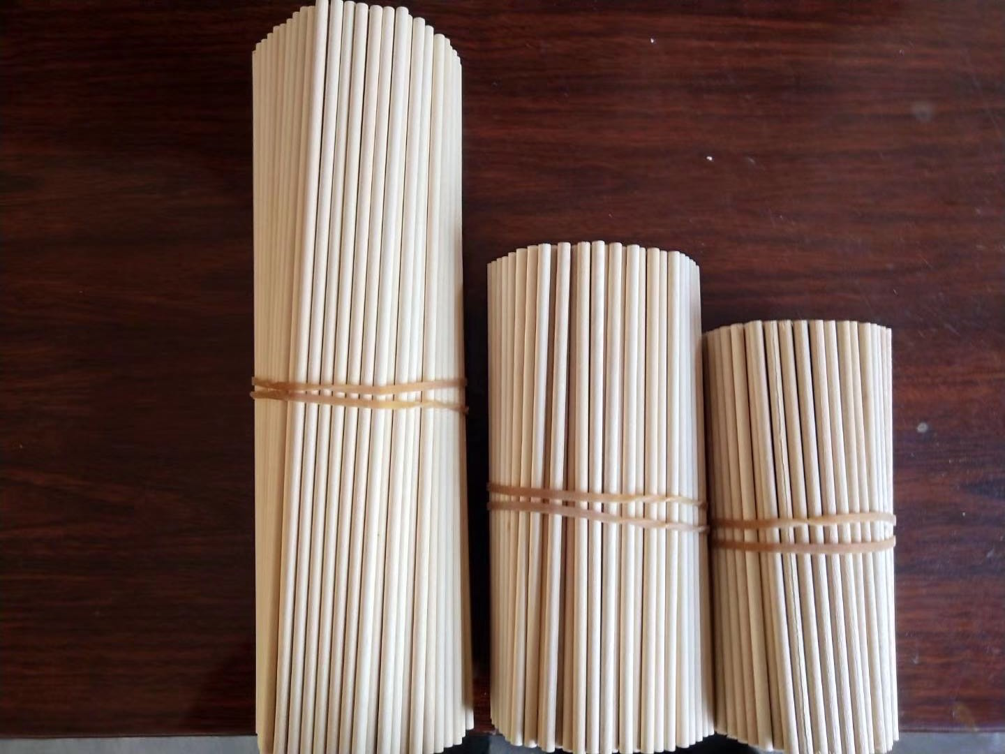 DIY材料圆木棒沙盘建筑模型材料手工制作产品图