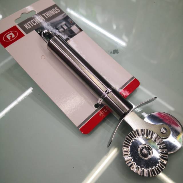 Bakers Use Serrated Lace Cutter Double Roller Pizza Knife Hob Lace Double Wheel Cutter Pastry Wheel Knife details Picture