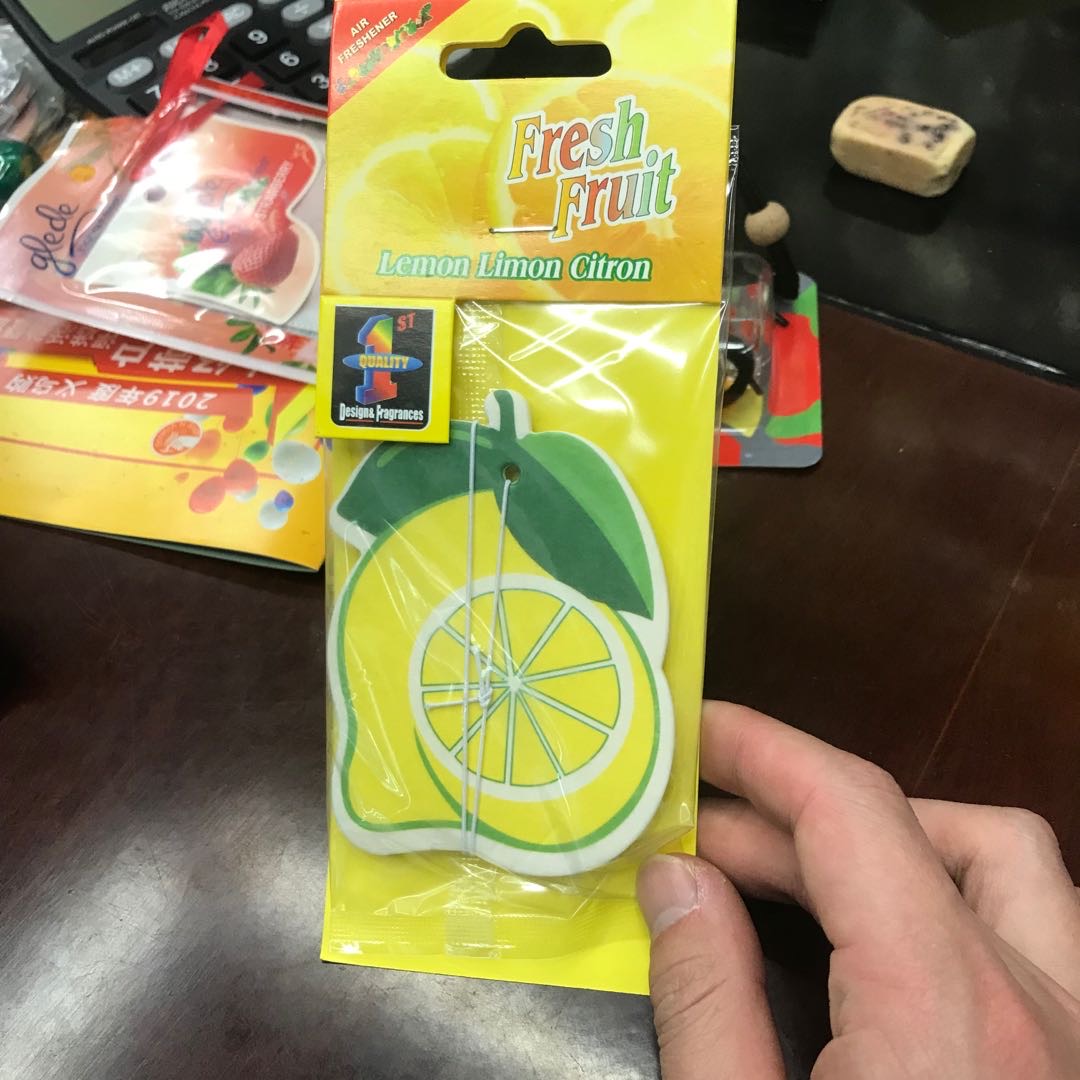 Car Perfume Pendant Aromatherapy To Remove Odor Inside The Car Indoor Air Freshener Fresh Fruit Flavor Specification drawing