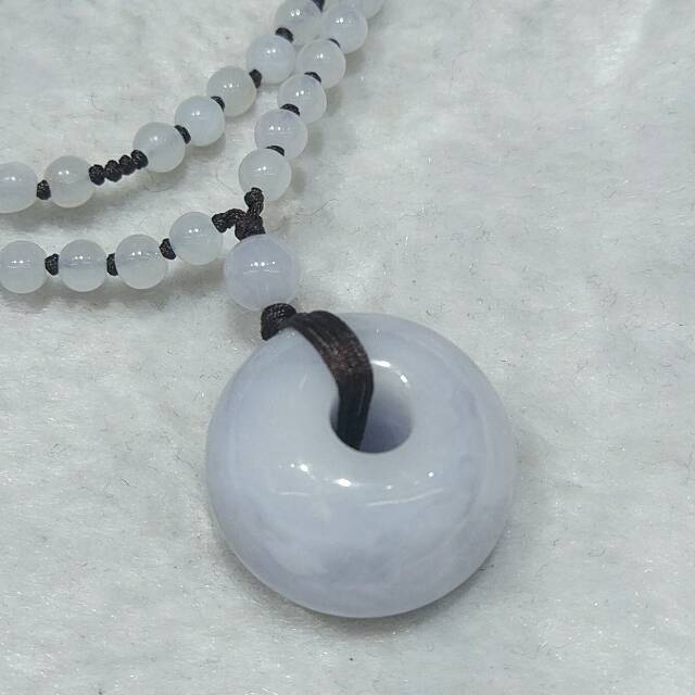 5 natural jade necklaces, sweater chains, neck accessories, long and short pendants, decorative chains details Picture