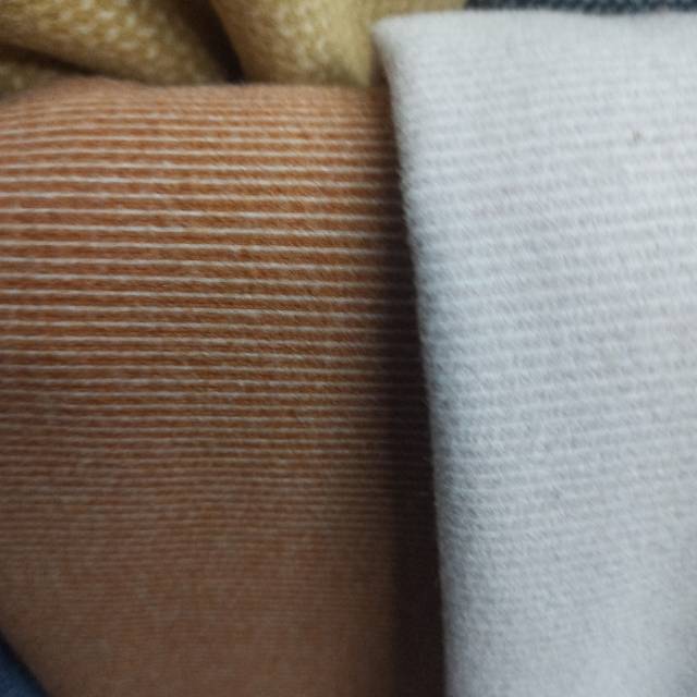 出口日系细条柔软全棉灯芯绒布料薄款手工DIY衬衫裙条绒棉布细节图