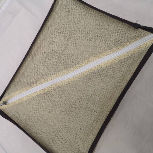 厂家直销收纳盒收纳箱格子收纳盒内衣袜子收纳盒细节图