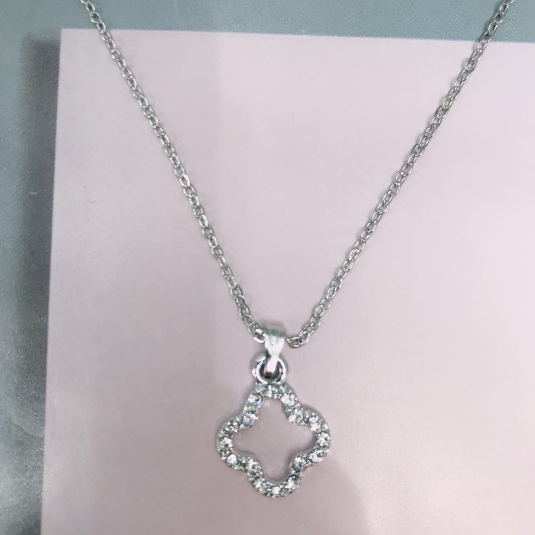 时尚四叶草项链小清新网红项链女韩版简约短款锁骨链细节图