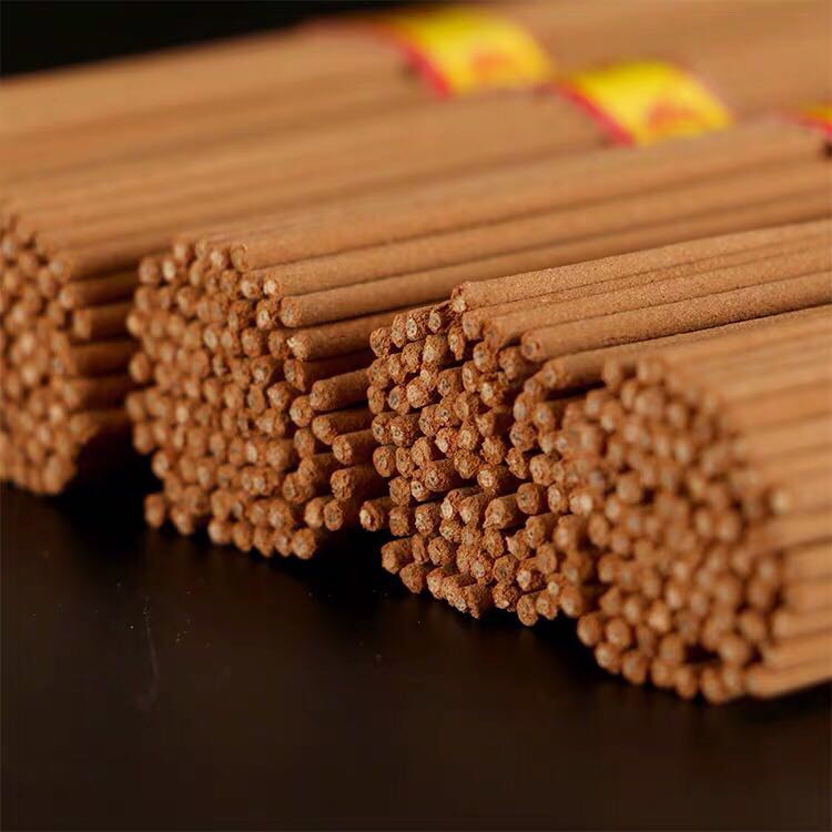 Buddhist incense, Hong Kong Tianxiang, Indian Laoshan sandalwood water, agarwood, home offerings for Buddha, bamboo sticks, short Buddhist items details Picture