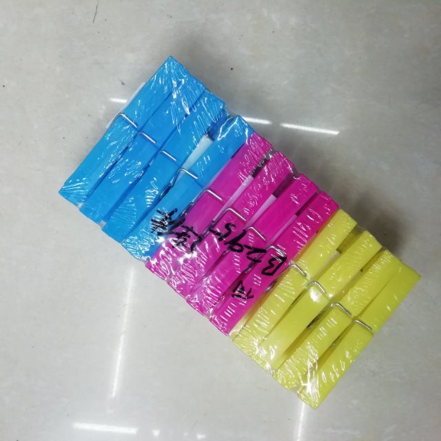 晾衣服晒被子防风固定器大号小号家用衣夹晾晒夹强力塑料夹子12个套装产品图