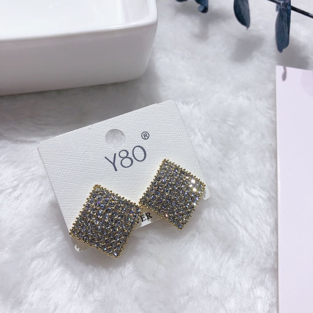 Hot style ladies fashion and leisure jewelry earrings thumbnail