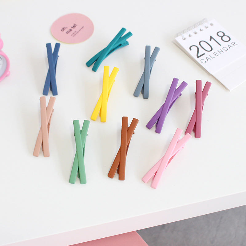 Frosted Color Fringe Cross Bobby Pin Simple Bobby Pin Classic Bobby Pin Specification drawing
