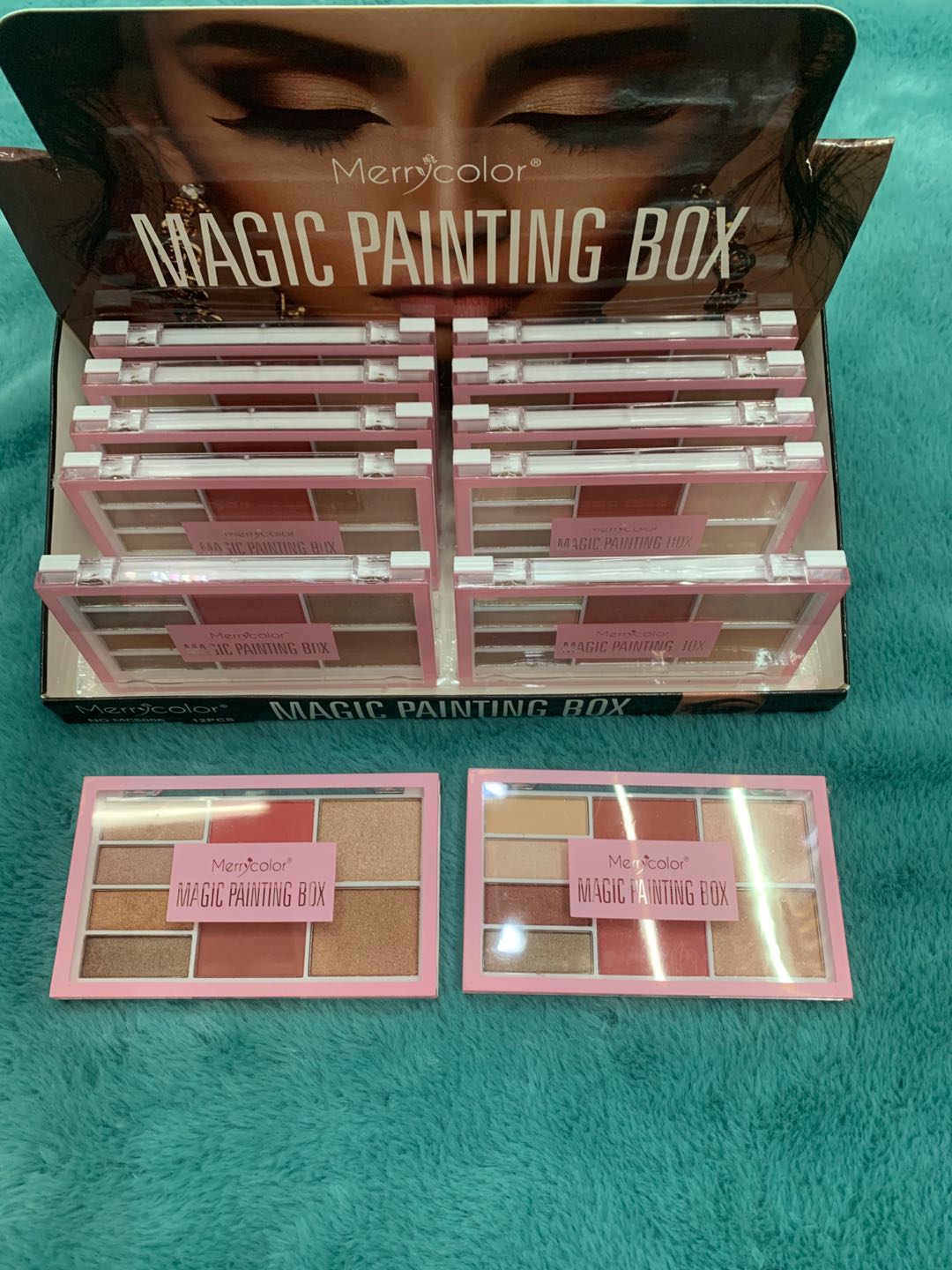 8-color beige fashionable eye palette eyeshadow natural long-lasting facial makeup wholesale details Picture