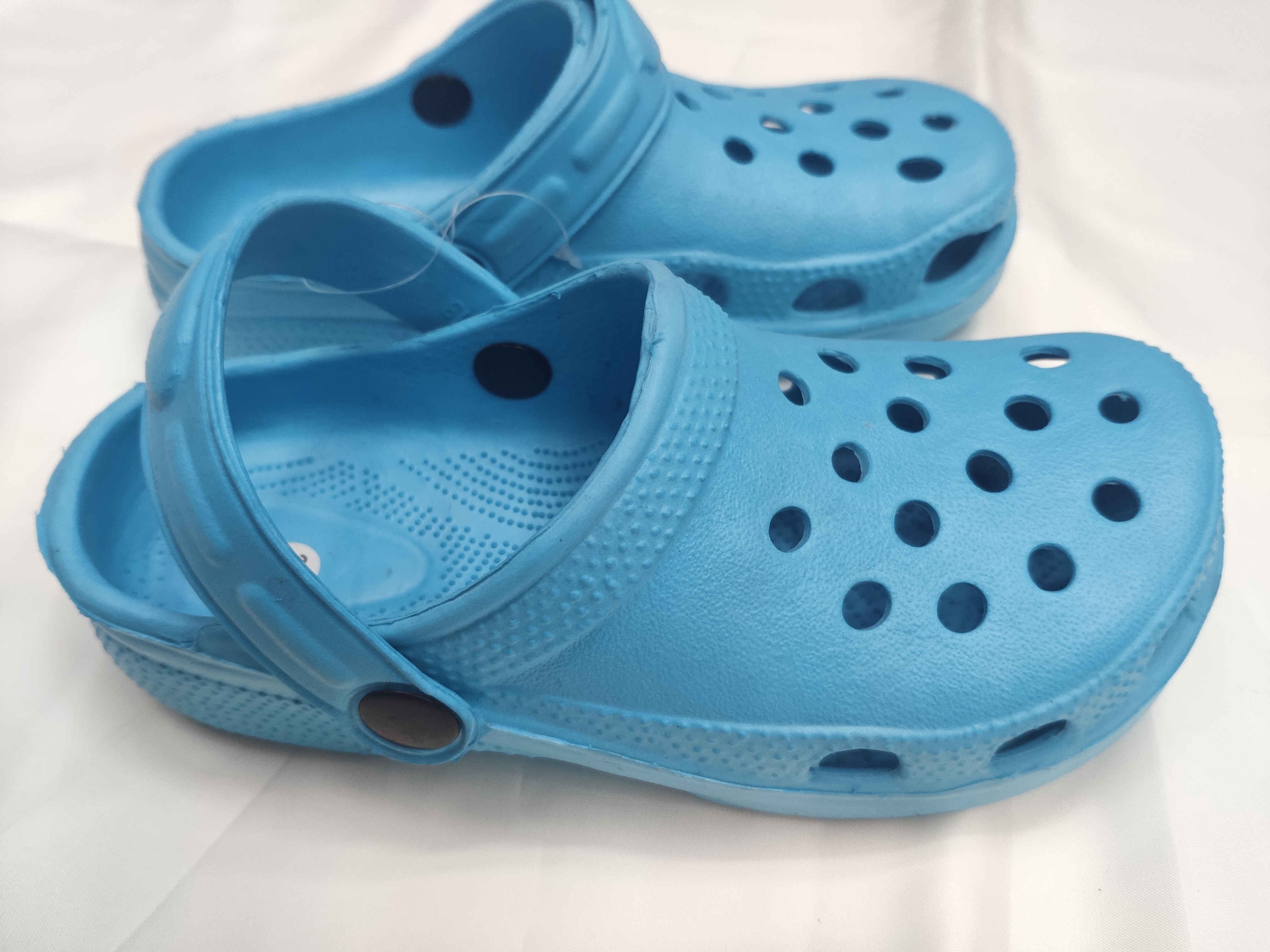 夏季儿童中童蓝色洞洞鞋沙滩鞋两穿凉鞋凉拖鞋详情图3