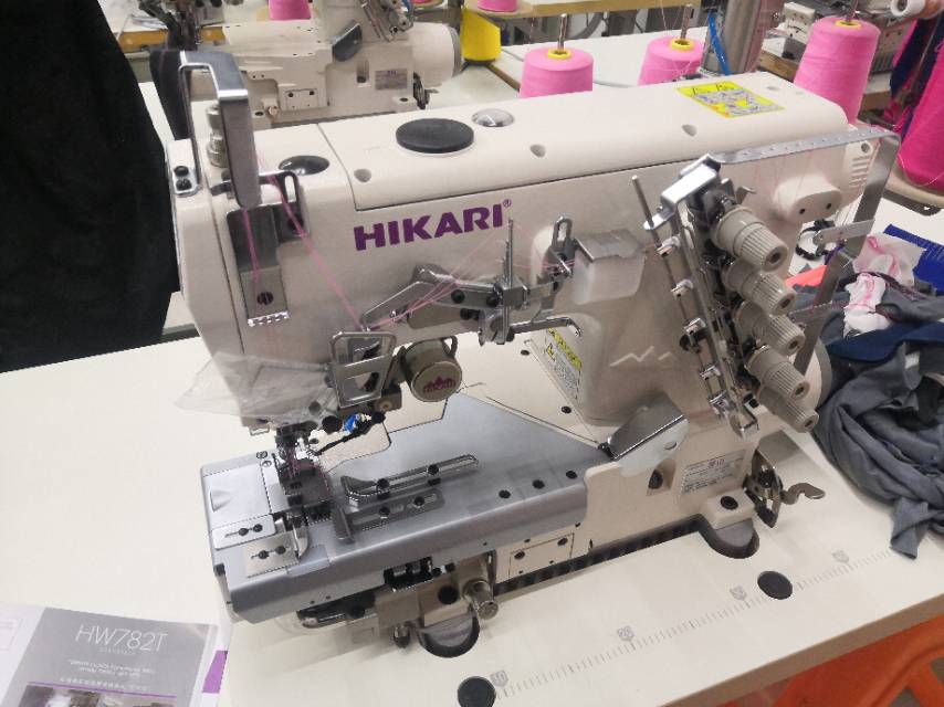 Toyama brand direct drive horizontal cylinder sewn machine HW782T garment processing equipment mechanical equipment