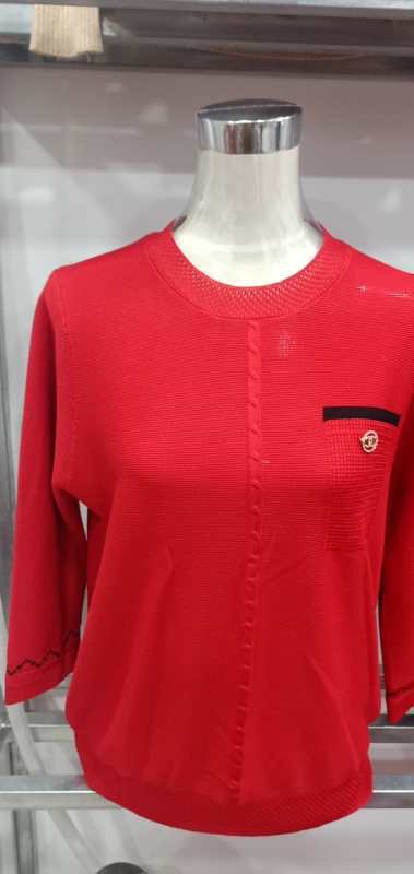 Wholesale middle-aged and elderly women's woolen sweaters warm body thumbnail