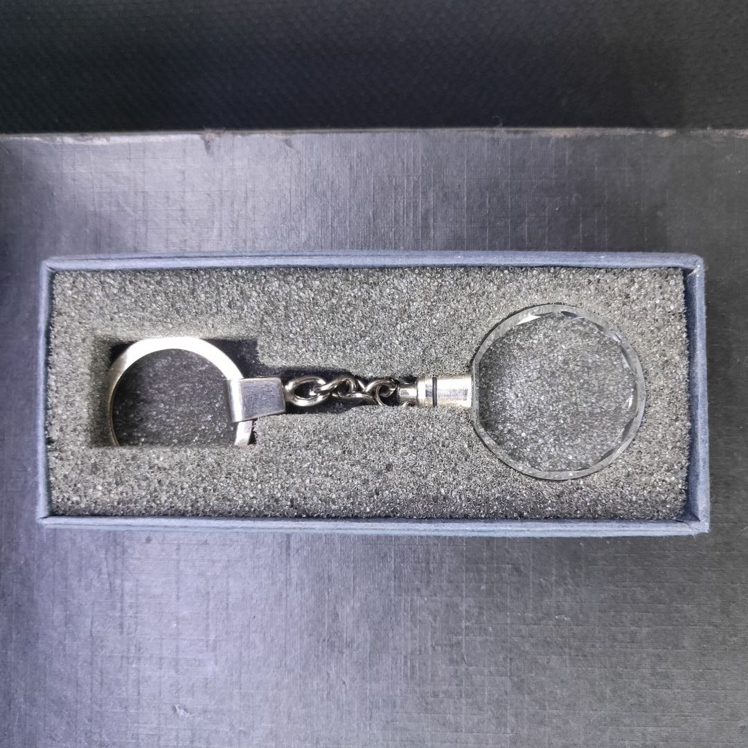 Factory direct sales of crystal laser engraved keychains Specification image