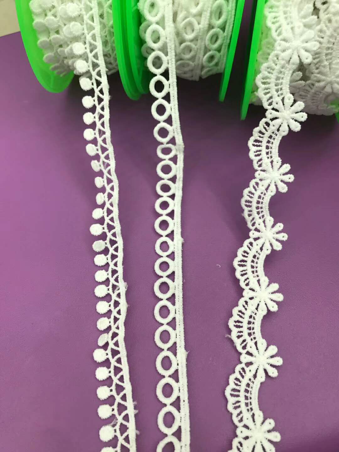 Embroidered lace, Guangdong lace in stock, clothing DIY accessories, sofa accessories details Picture